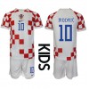 Kroatien Luka Modric #10 Hemmaställ Barn VM 2022 Korta ärmar (+ Korta byxor)